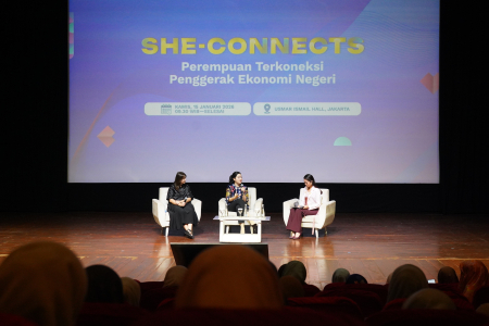 DORONG PEREMPUAN PENGGERAK EKONOMI DIGITAL