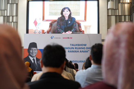 TALKSHOW BANGUN RUANG DIGITAL RAMAH ANAK