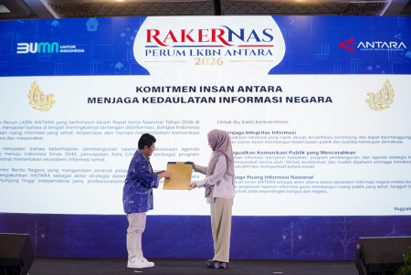 MENKOMDIGI HADIRI RAKERNAS ANTARA