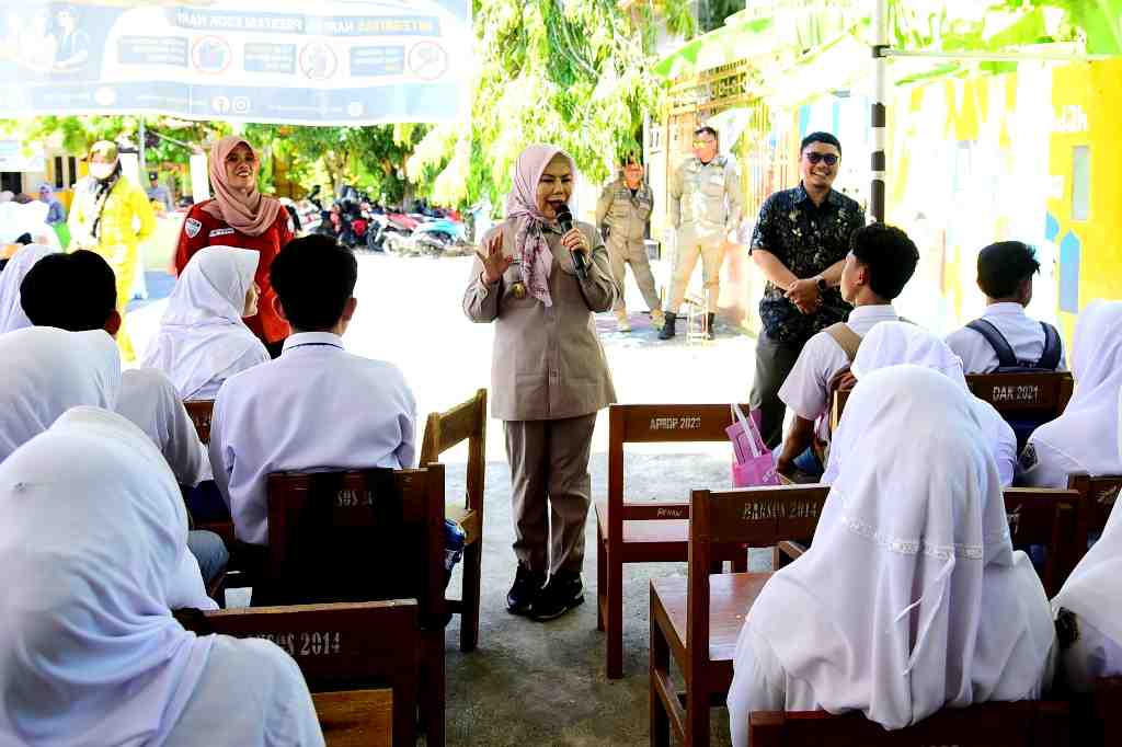 EDUKASI DASAR HIV AIDS