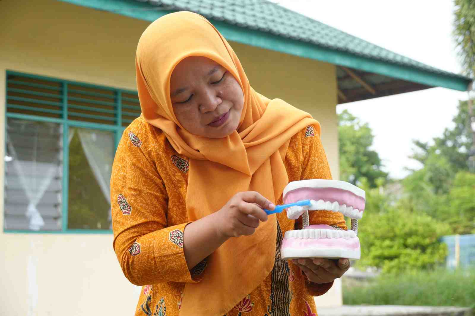 EDUKASI SIKAT GIGI YANG BENAR