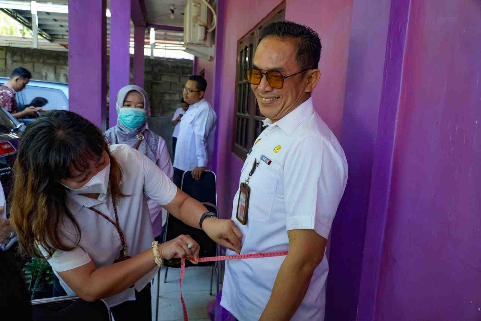 UKUR LINGKAR PINGGANG
