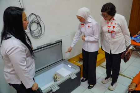 PERIKSA BOX KANTONG DARAH