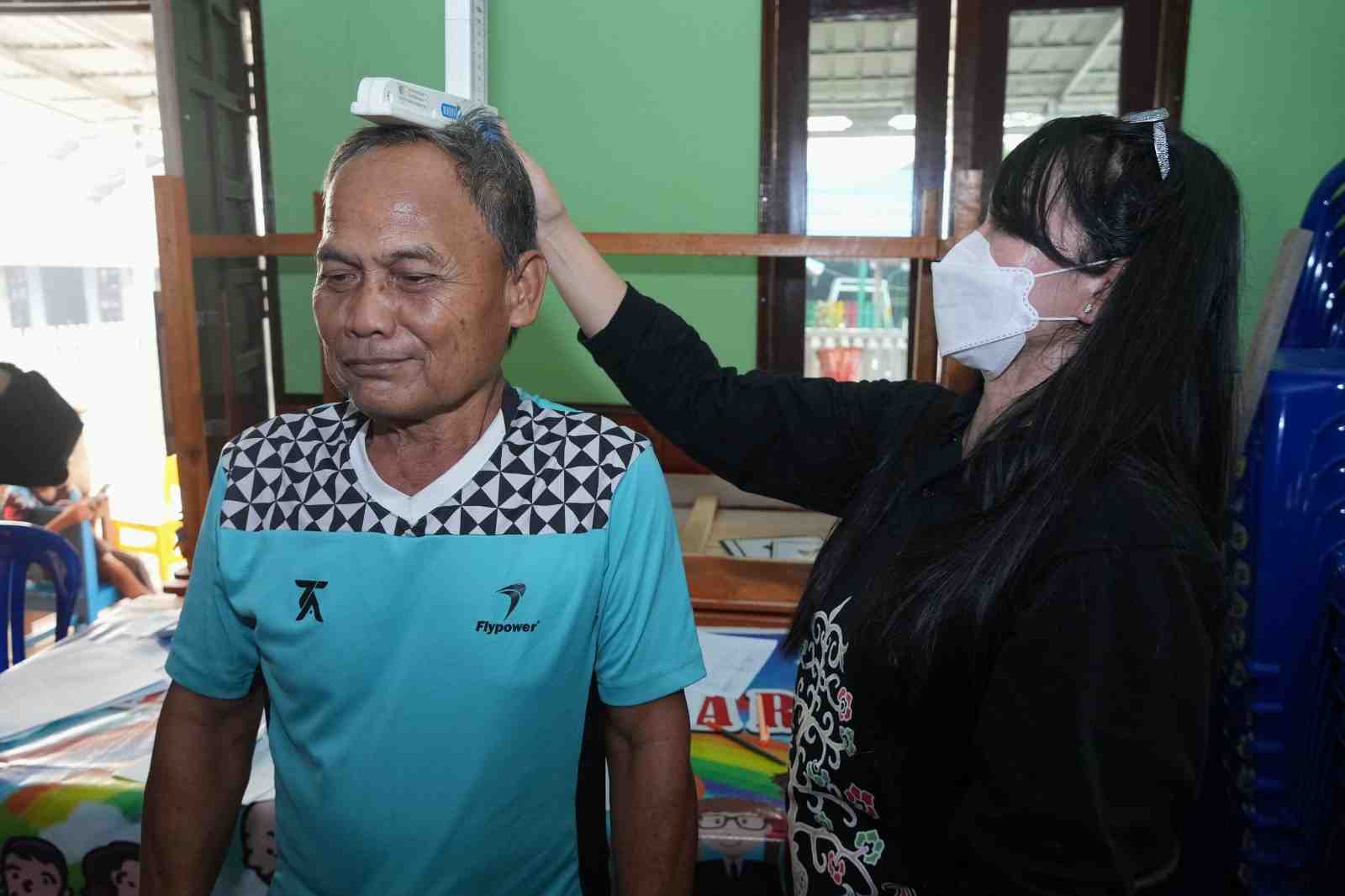 UKUR TINGGI BADAN WARGA