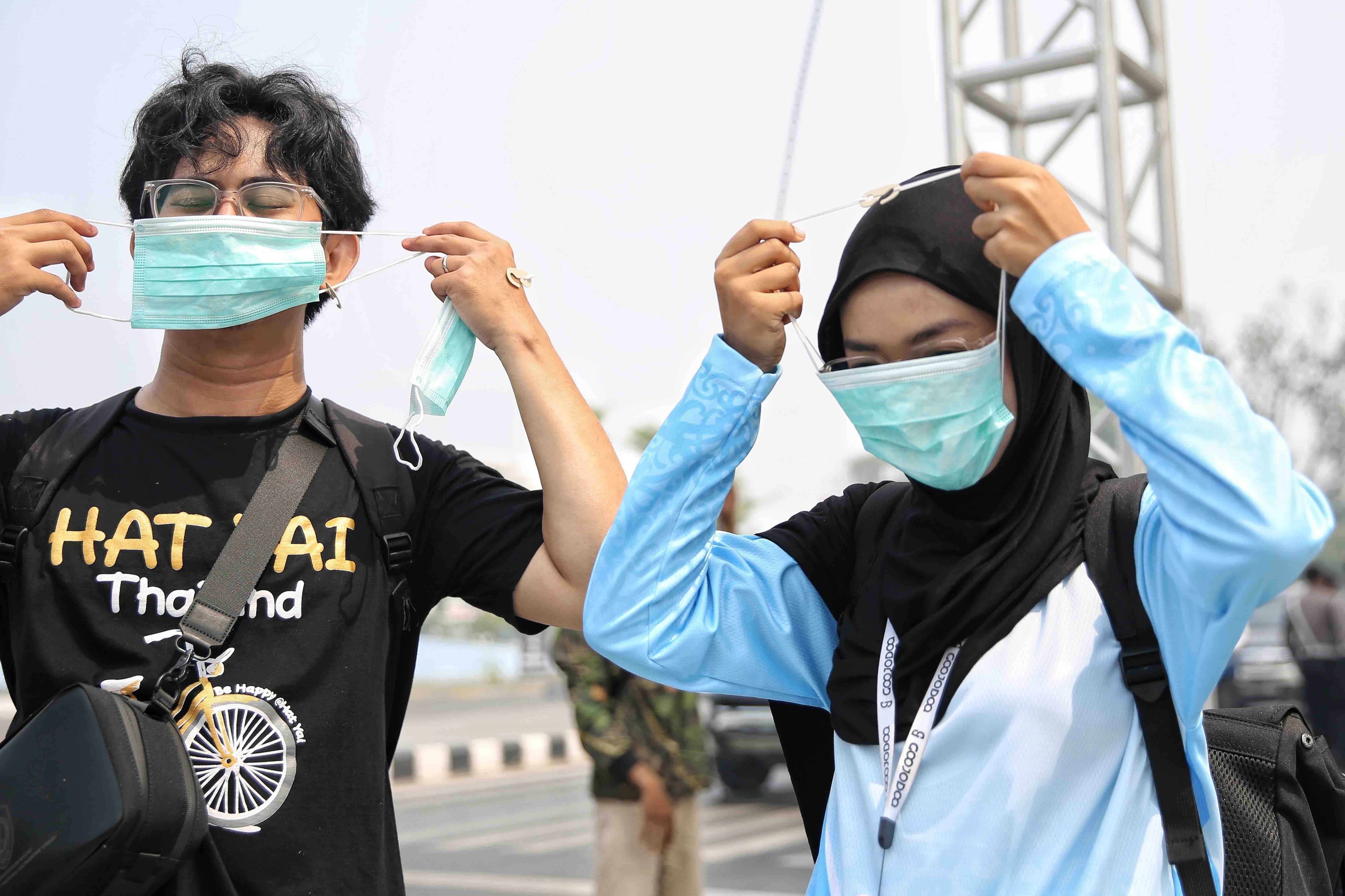PASANG MASKER