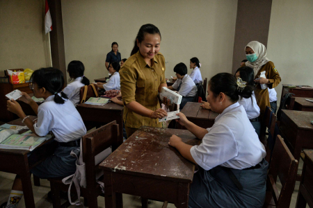 PEMBERIAN TABLET TAMBAH DARAH