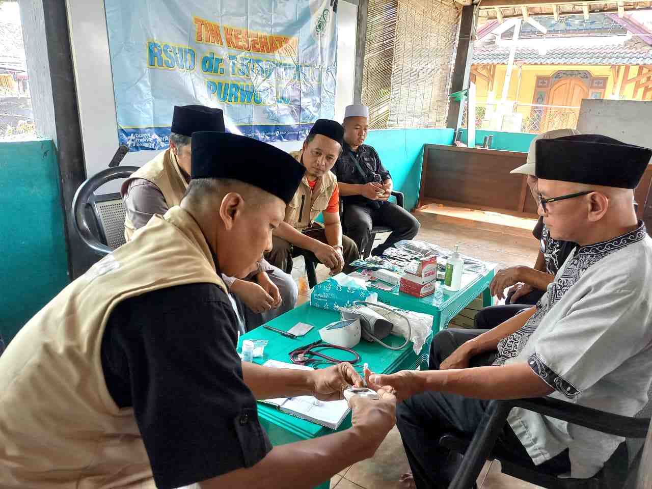 CEK TEKANAN DARAH