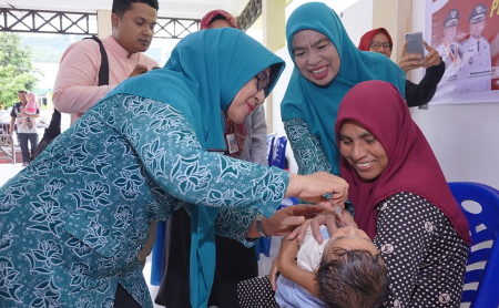 LINDUNGI ANAK DARI POLIO