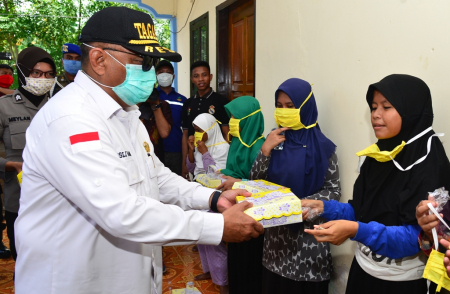 PEDULI ANAK YATIM PIATU