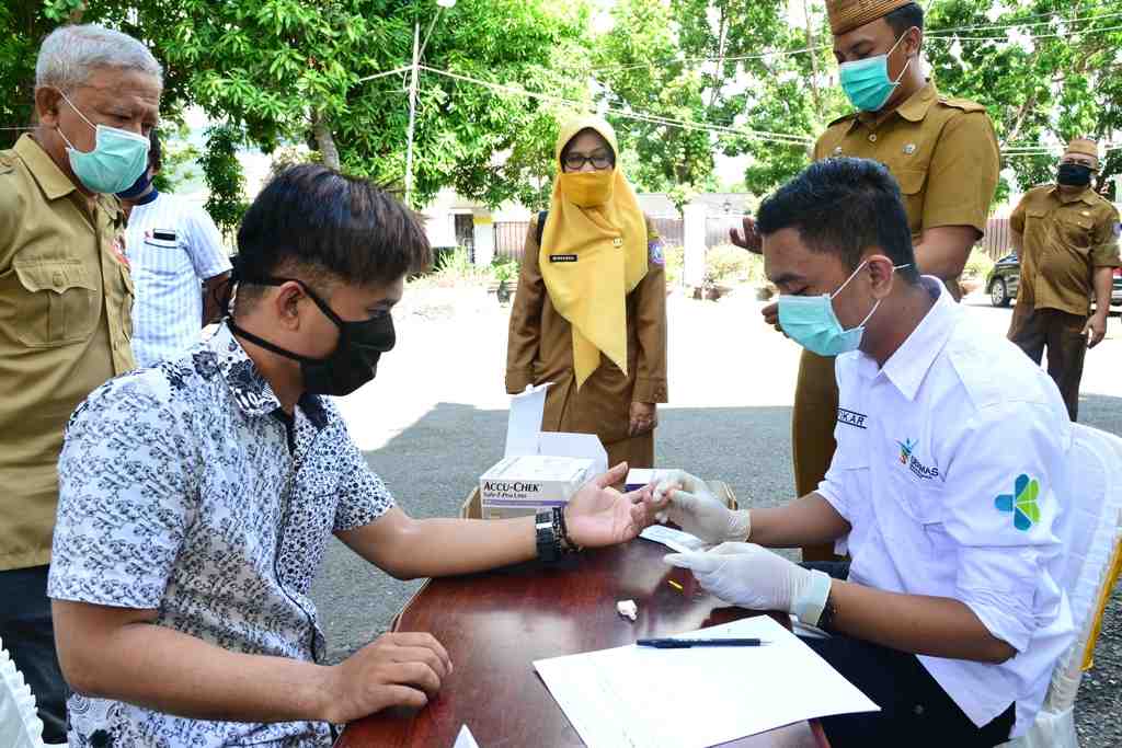PERIKSA GOLONGAN DARAH