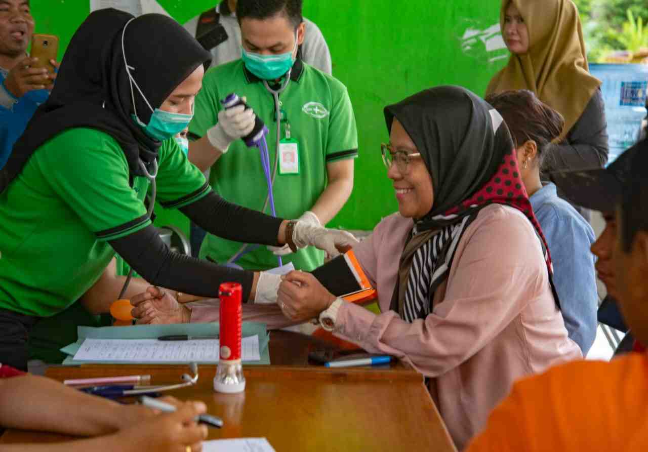 PERIKSA KESEHATAN