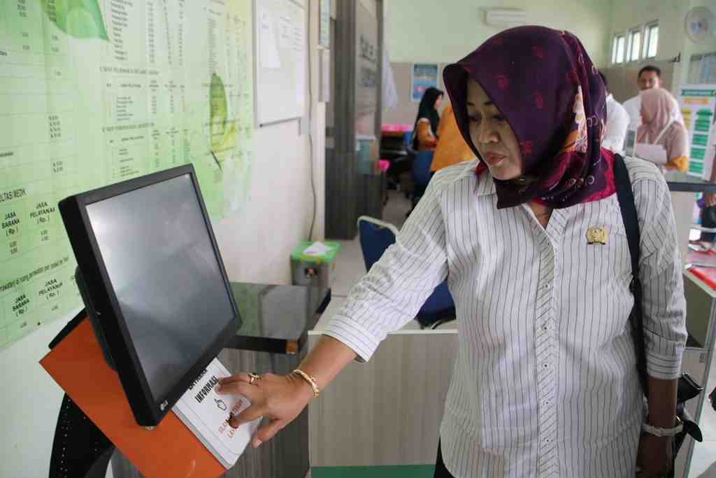 LAYANAN INFORMASI PUSKESMAS BANJAREJO
