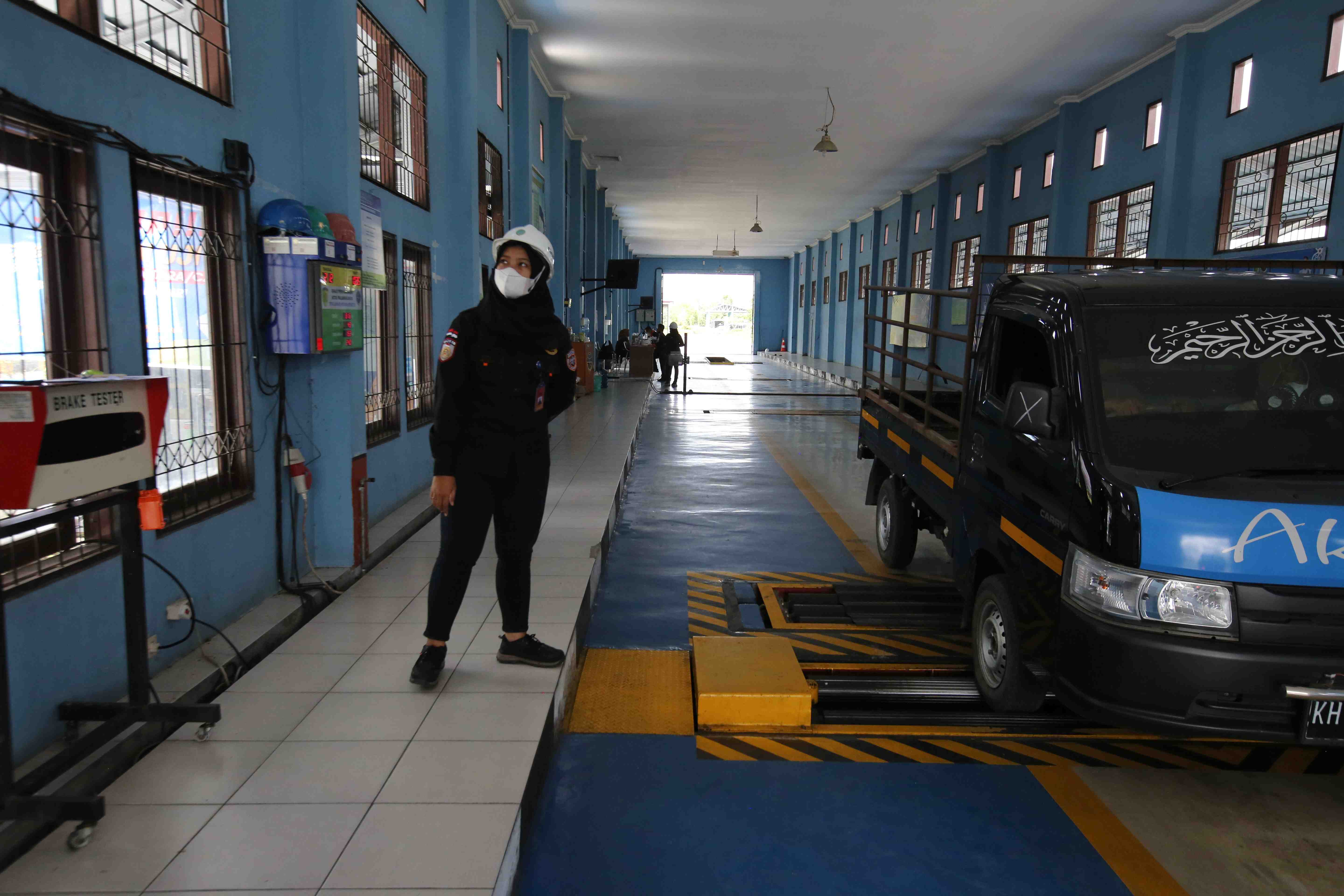 UJI REM KENDARAAN BERMOTOR 