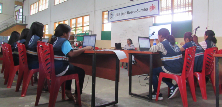 PELATIHAN KOMPUTER BLK DON BOSCO SUMBA