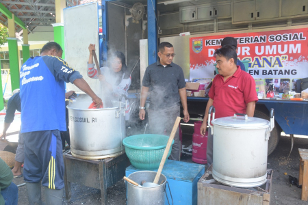 TINJAU DAPUR UMUM