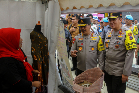 BAKTI SOSIAL POLRI PRESISI UNTUK NEGERI DI RIAU