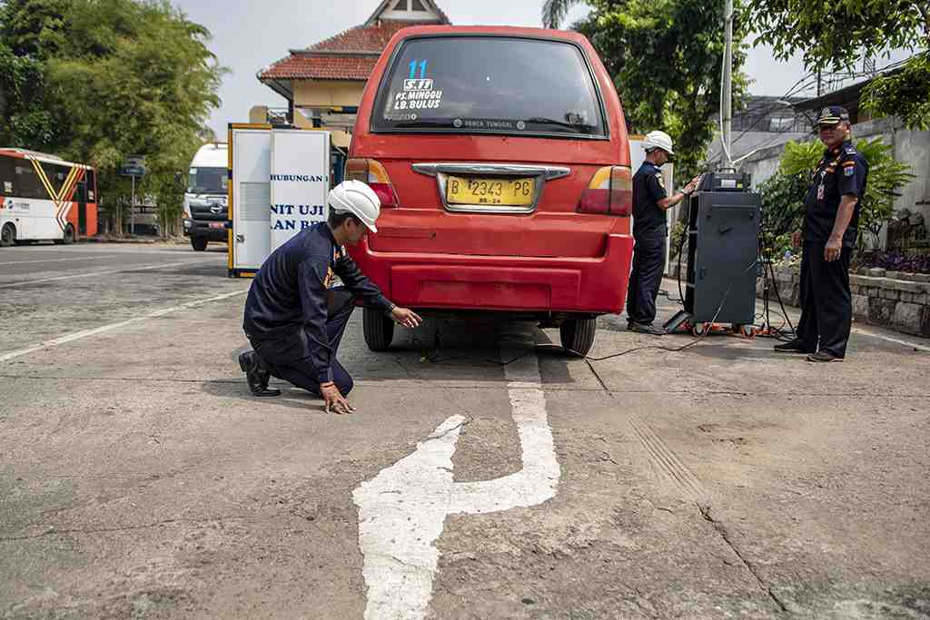 LAYANAN JEMPUT BOLA UJI KIR