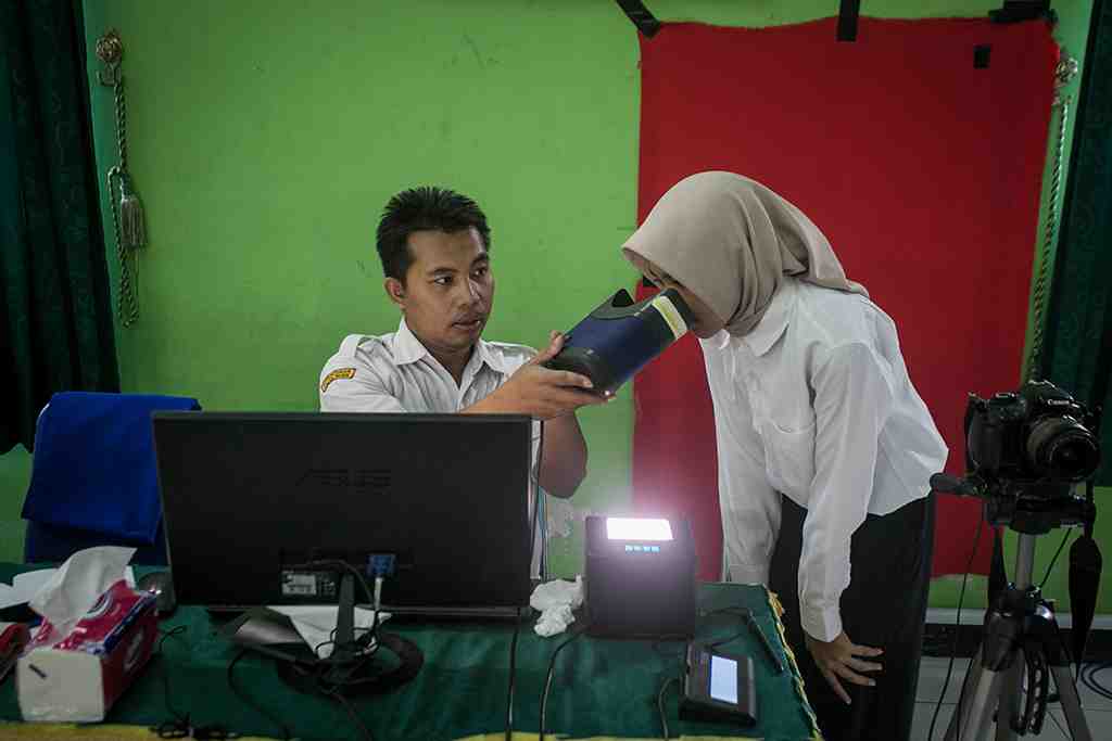 PEREKAMAN DATA E-KTP PELAJAR