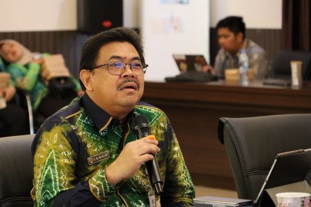 SELEKSI KIM TERBAIK