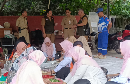TINJAU PELAKSAAN DAPUR UMUM