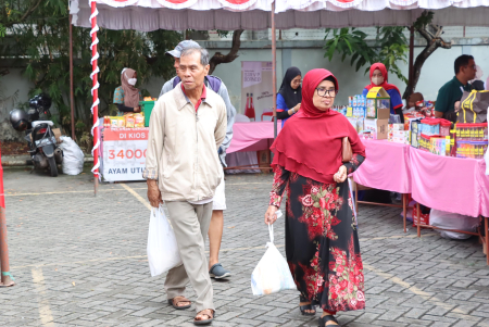 BELANJA DI PASAR MURAH