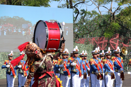 MACAN TIDAR