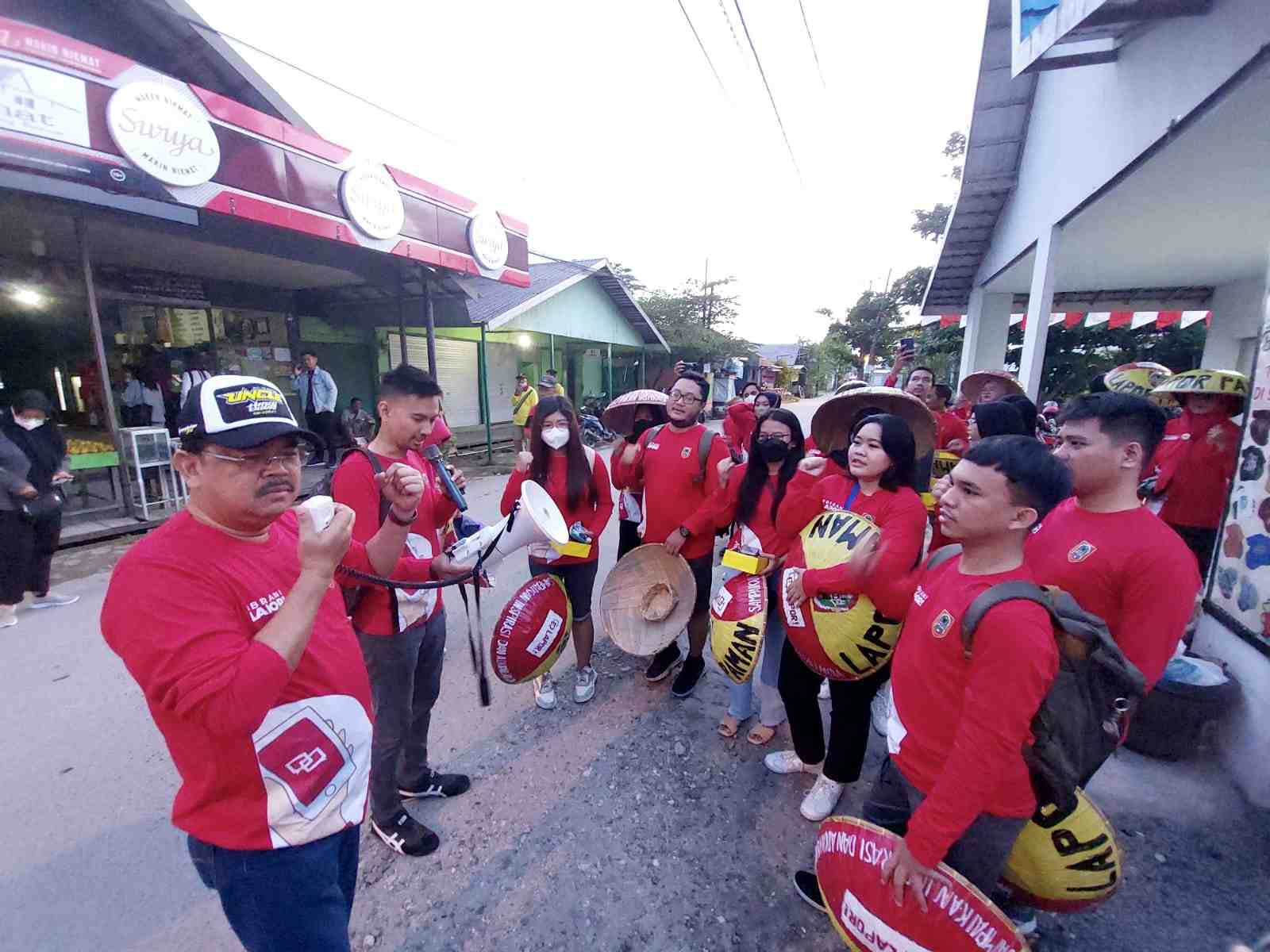 MASYARAKAT TURUT MEMBANGUN KALSEL