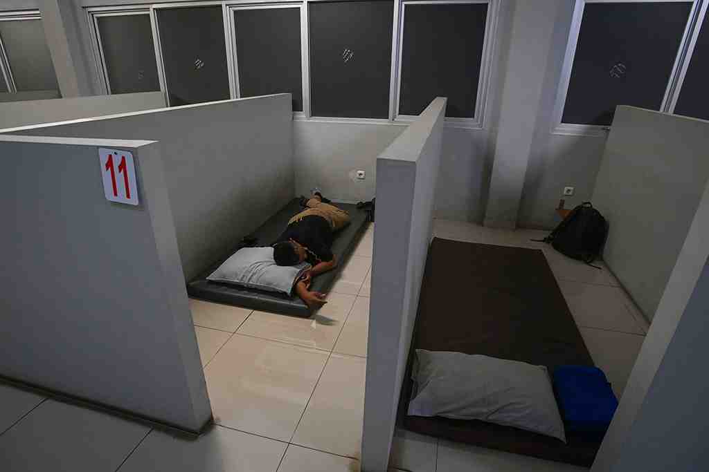 BILIK ISTIRAHAT UNTUK PEMUDIK DI REST AREA TOL