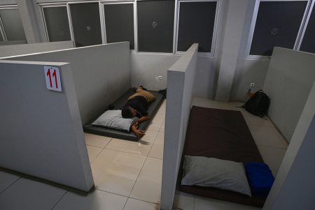 BILIK ISTIRAHAT UNTUK PEMUDIK DI REST AREA TOL