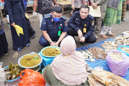 EDUKASI LARANGAN PENJUALAN ANAKAN IKAN