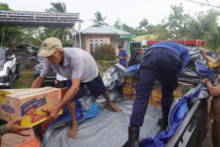 TURUNKAN BANTUAN SEMBAKO