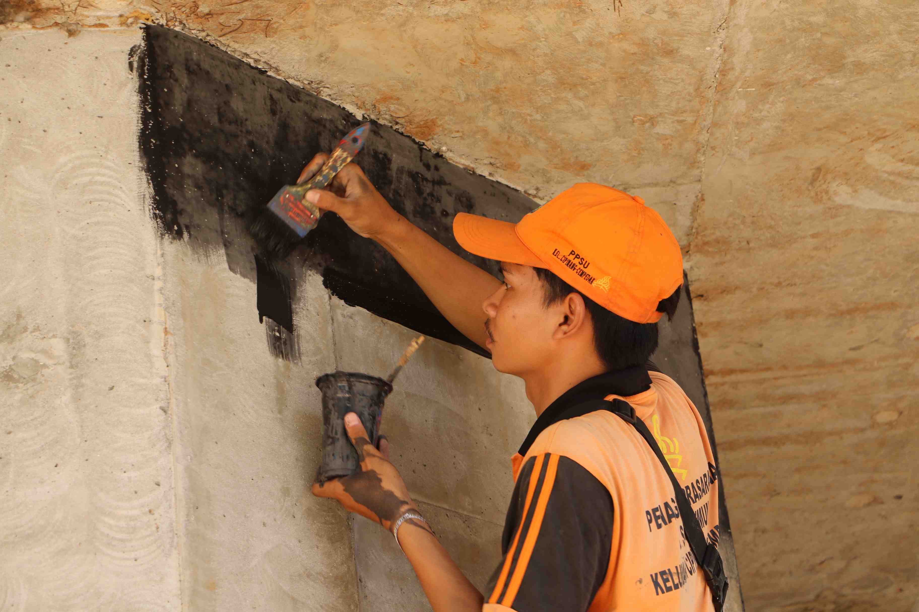 MEMPERINDAH KAWASAN FASILITAS UMUM JAKARTA 