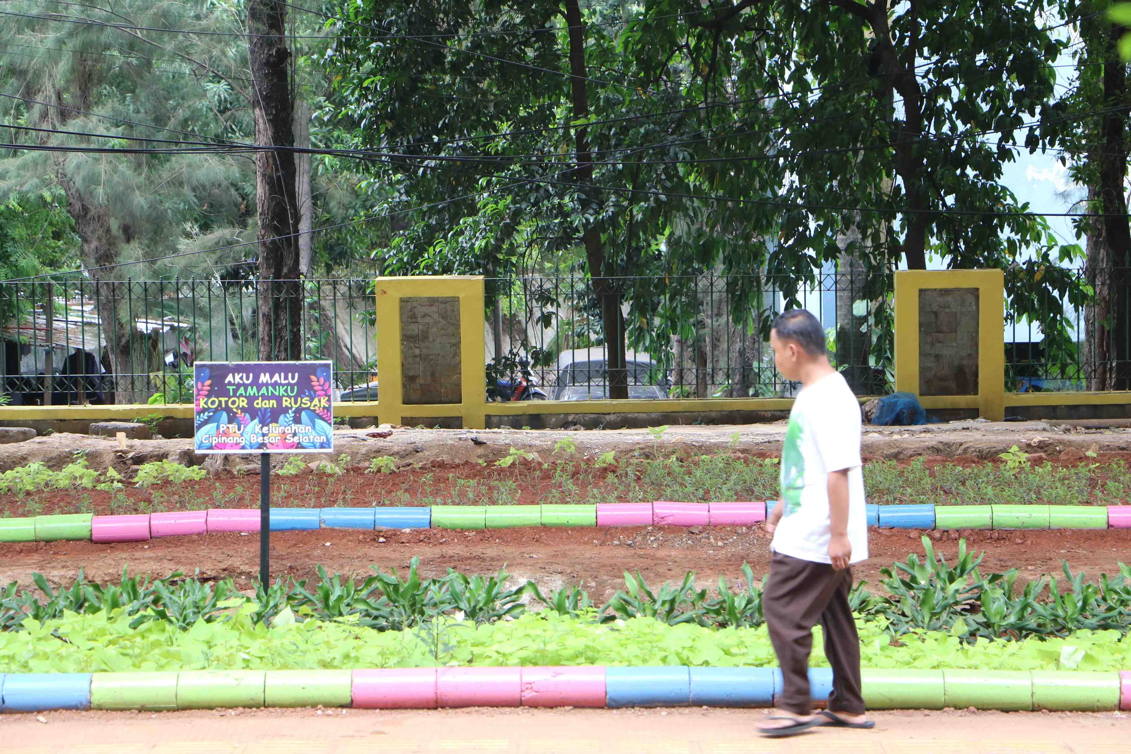PENATAAN KAWASAN HIJAU DI BECAKAYU