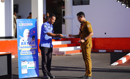 BAGIKAN BROSUR APLIKASI INFO PDAM