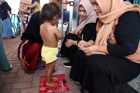 BERAT BADAN BALITA