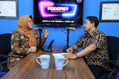 SOSIALISASI MELALUI PODCAST