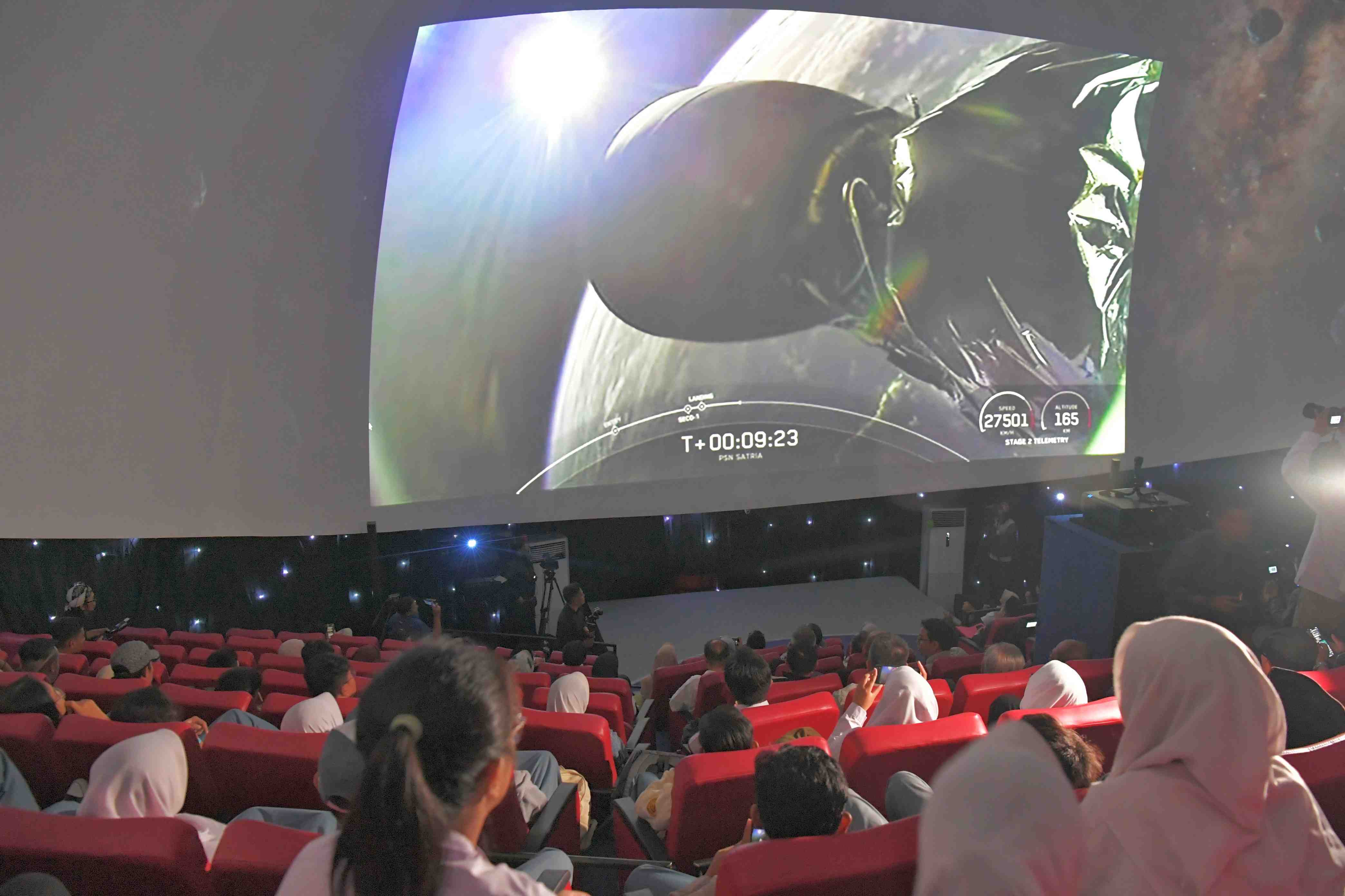NOBAR PELUNCURAN SATRIA 1