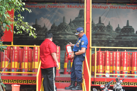 PENGAMANAN DI VIHARA 