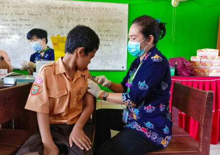 SUNTIK VAKSIN RUBELLA