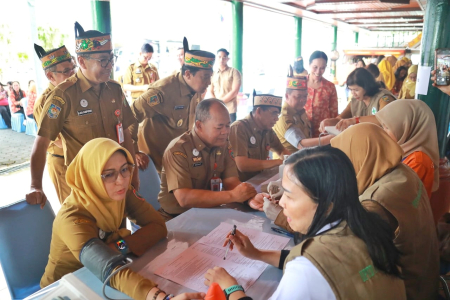 TINJAU PENGOBATAN GRATIS