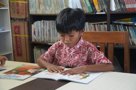 BACA BUKU