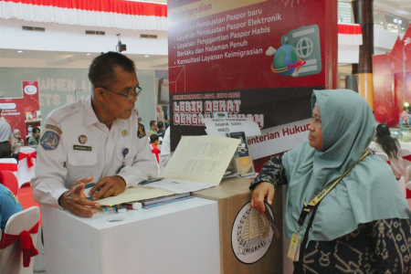 PEMBUATAN PASPOR