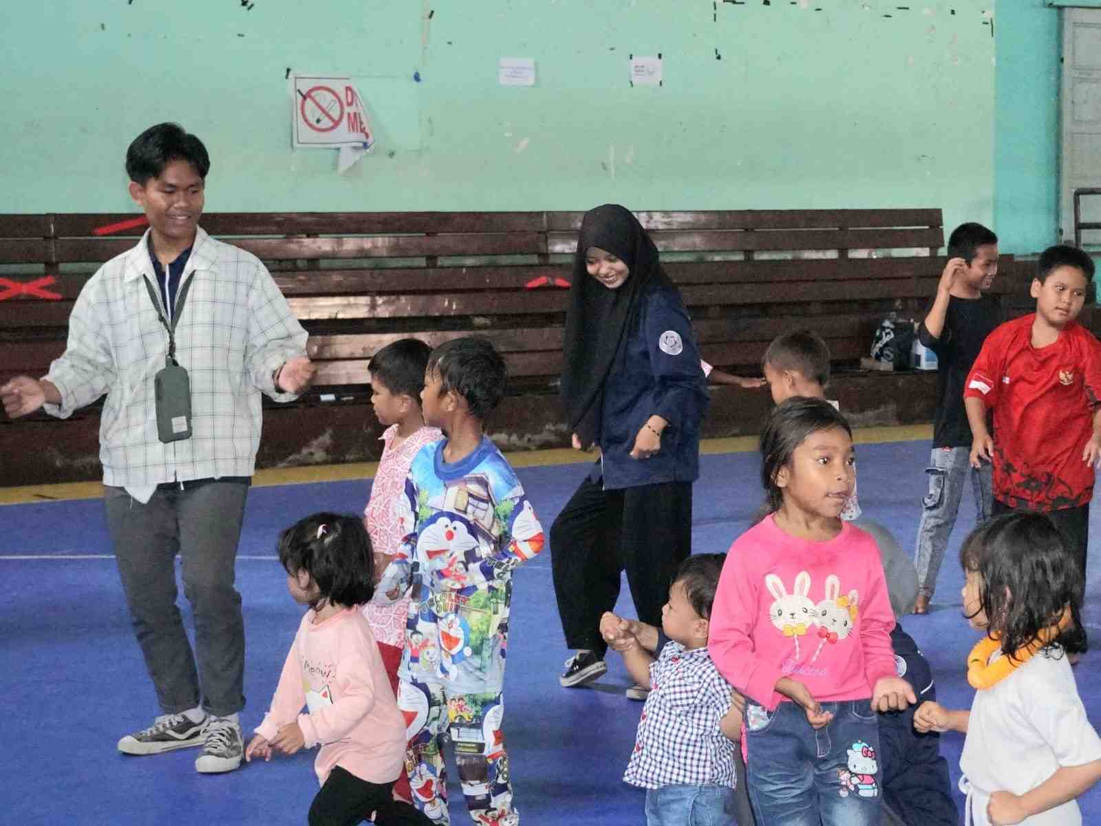 HIBUR ANAK-ANAK KORBAN KEBAKARAN