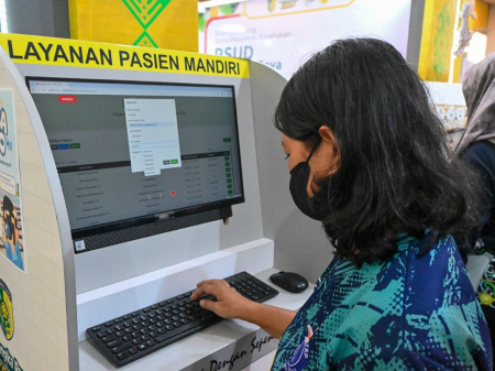 LAYANAN KESEHATAN GRATIS