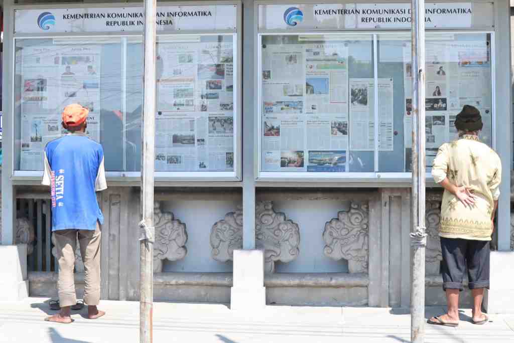 PAPAN BACA KORAN MONUMEN PERS NASIONAL