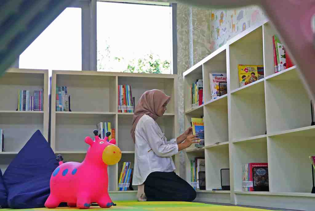 PERPUSTAKAAN ANAK DI SURAKARTA