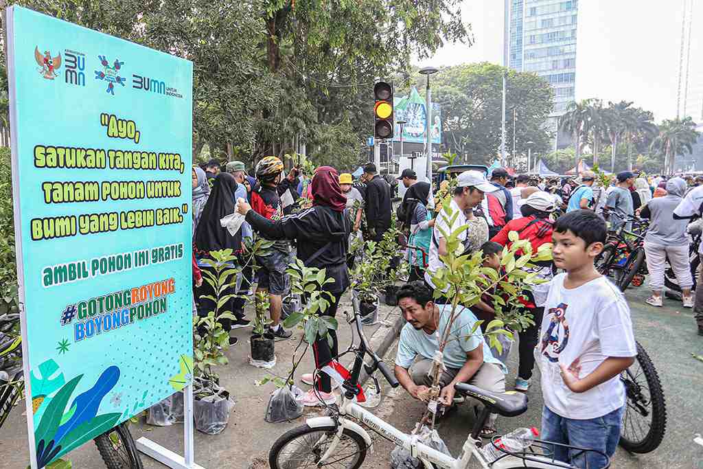 GOTONG ROYONG BOYONG POHON