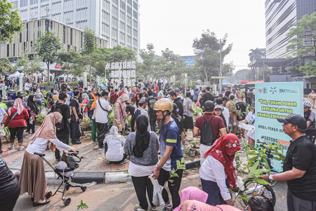 GOTONG ROYONG BOYONG POHON