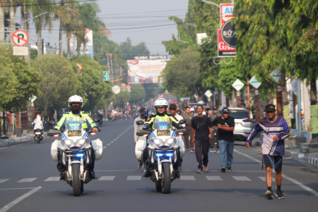 AMANKAN RUTE JALAN SEHAT DI BLORA