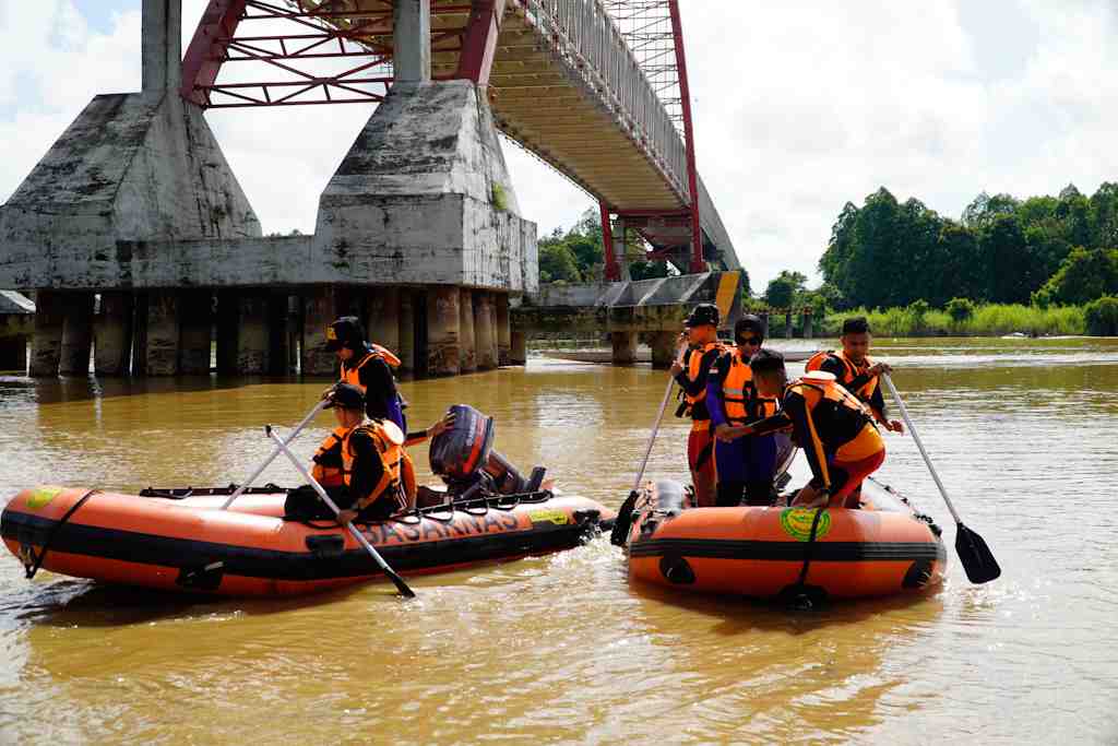 PENGAWASAN LOMBA JUKUNG TRADISIONAL 